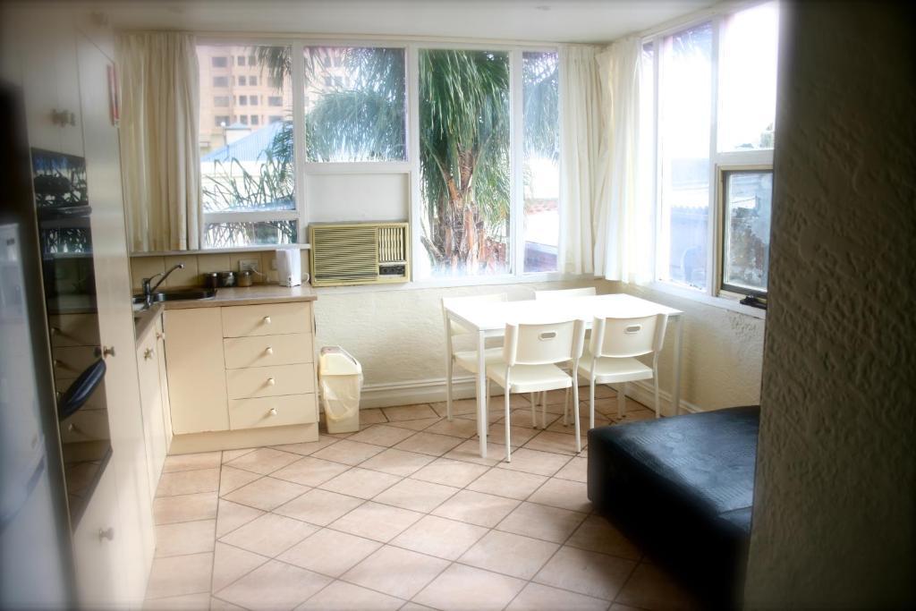 Glenelg Beach Hostel Δωμάτιο φωτογραφία