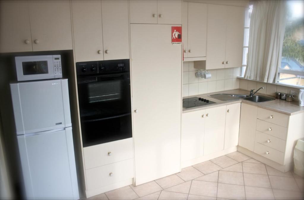 Glenelg Beach Hostel Δωμάτιο φωτογραφία